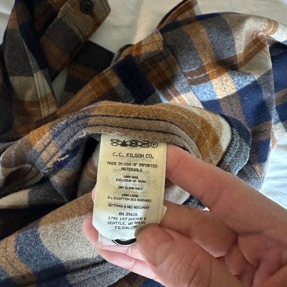 Filson Men's Seattle Wool Made in USA Shirt Jacket - Picture 5 of 5